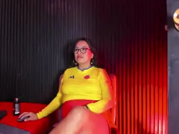 Mature_naughty_x  live sex cam