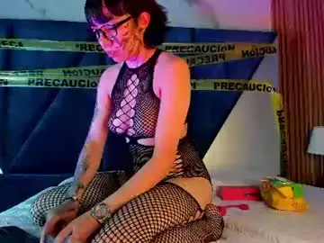 Meredyk_blake  live sex cam