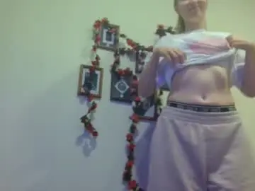 Misslilacfairy  live sex cam