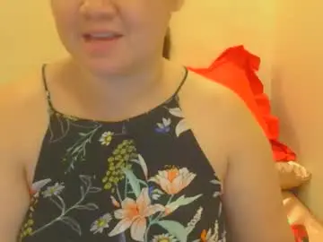 Prettynhing  live sex cam