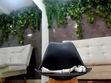 Samantha_milfs  live sex cam