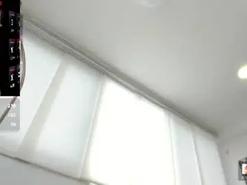 Samantha_milfs  live sex cam