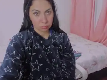 Saralunabella02  live sex cam