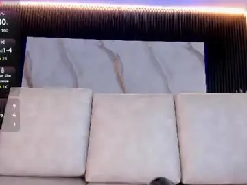 Venus_cooperr  live sex cam