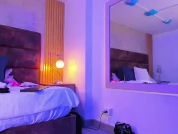 Afroditagreenn  live sex cam