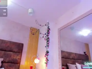 Afroditagreenn  live sex cam