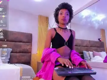 Afroditagreenn  live sex cam