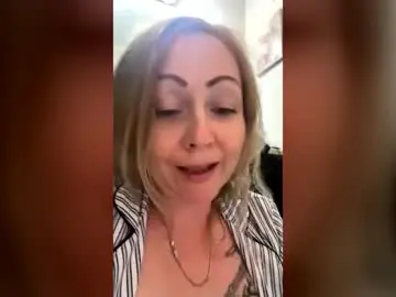 Ashleygray480  live sex cam