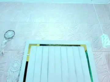 Brunettte_sweet  live sex cam