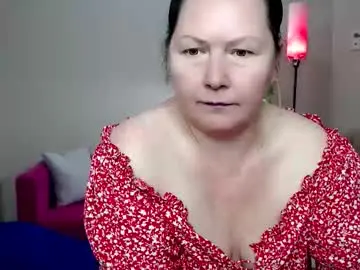 Dirtymilf_700  live sex cam