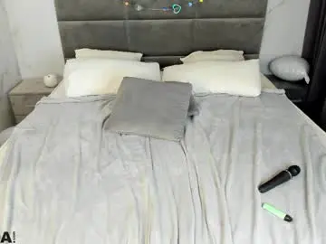 Donnaa_june  live sex cam