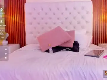 Eboneceleste  live sex cam