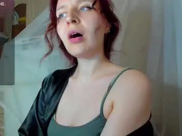 Iris_crispy  live sex cam