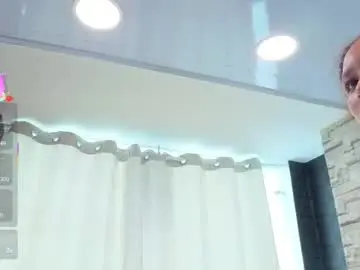 Kiara_zahiri_  live sex cam