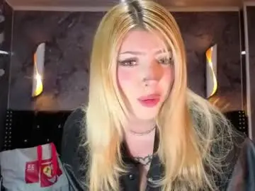 Kitty_fox_b  live sex cam