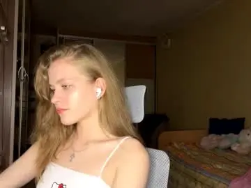 Latoyiacuculich  live sex cam