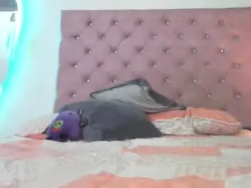 Laurenlaine99  live sex cam