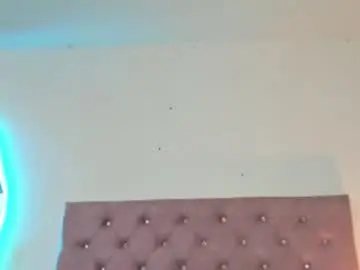 Laurenlaine99  live sex cam