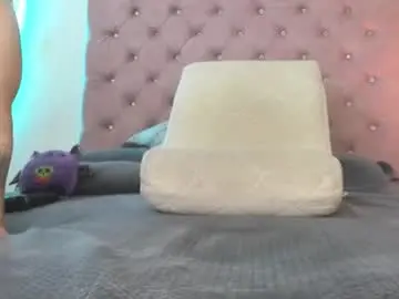 Laurenlaine99  live sex cam