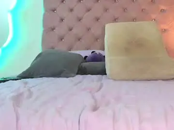 Laurenlaine99  live sex cam