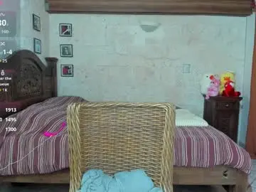 Lay_lah  live sex cam