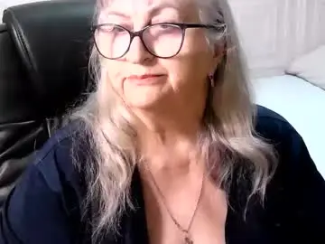 Lolkaalyss  live sex cam