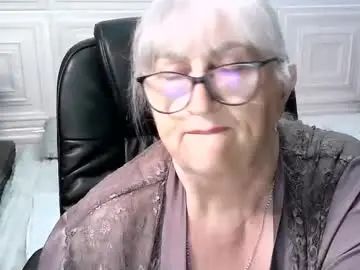 Lolkaalyss  live sex cam