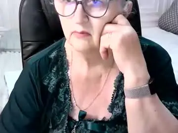 Lolkaalyss  live sex cam