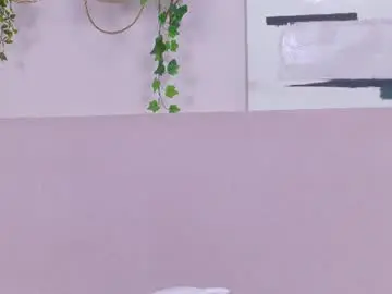 Lunathevil  live sex cam