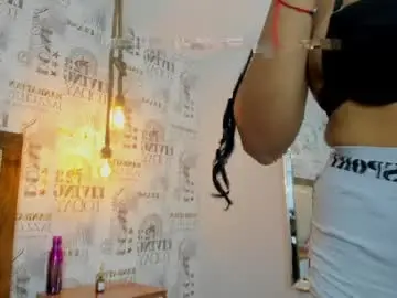 Lyanna_solis  live sex cam