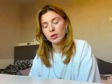 Morganpitzen  live sex cam