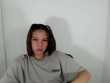 Sweatheart_tiffany  live sex cam