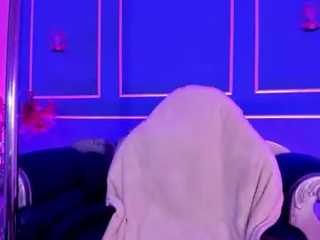 Tarataylorr  live sex cam