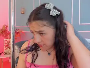 Tarataylorr  live sex cam