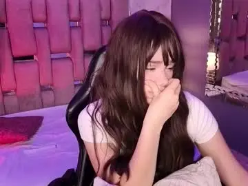 Zharaluxie  live sex cam