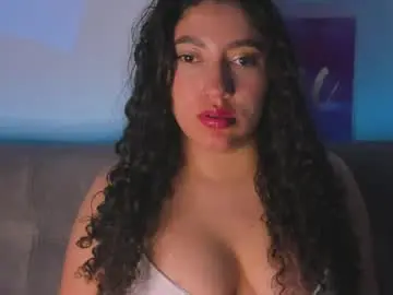 Amaradelux  live sex cam