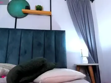 Amelie_furtado  live sex cam