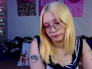Auroralovejoy  live sex cam