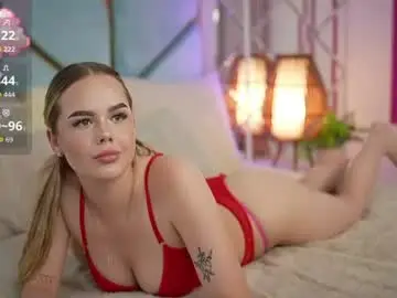 Auroramoree  live sex cam