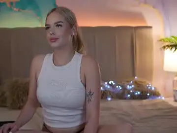 Auroramoree  live sex cam