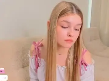 Cuteloat  live sex cam