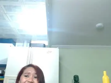 Dannamomcerrat  live sex cam