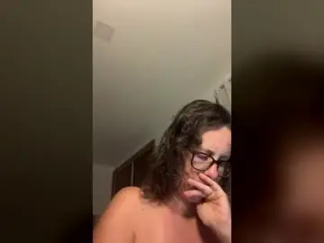 Hotbrunettemass  live sex cam