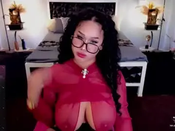 Hottiest_chesca69  live sex cam