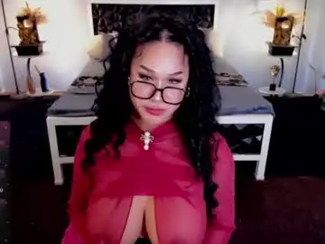 Hottiest_chesca69  live sex cam