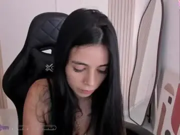 Katia_sex25  live sex cam