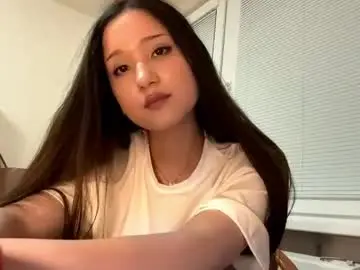 Kellyleinonen  live sex cam