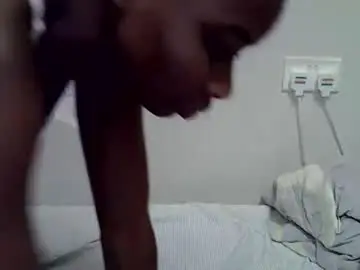 Lee_shaz  live sex cam