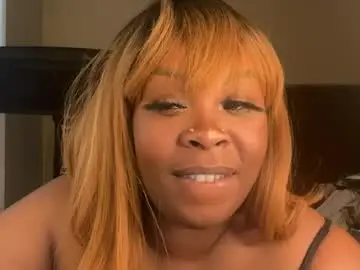 Milk2sexyy  live sex cam