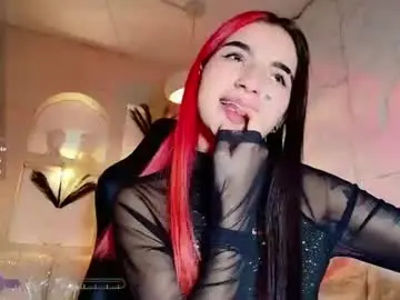 Moon_red_r  live sex cam